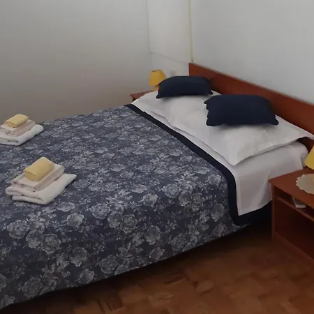 Almira Apartamento
